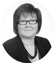 LAUREN COMPEREDesign Team Member